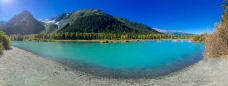 am Morgen ist der See ordentlich gekräuselt ... da spiegelt nix mehr...