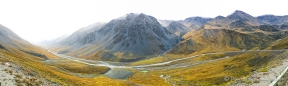 auf der Nordseite des Altigun Passes