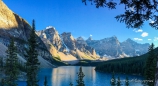 Lake Moraine & The Ten Peaks