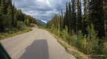 auf dem Weg zum Maligne-Lake