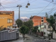 Aussicht vor unserer Haustür bei Ernesto Hug auf den Berg Illimani mit 6.462m Höhe