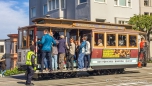 nicht nur die Lombard Street ist gut besucht... auch das Cablecar ist gut gefüllt...