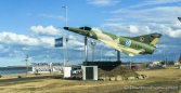 immer wieder sieht man Denkmäler zum Falklandkrieg