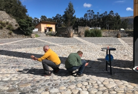 Bernhard und Andreas auf dem Äquator
