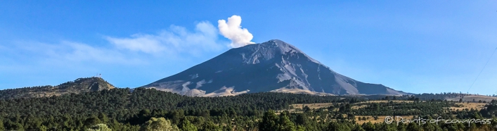 der "rauchende Berg" Popocatépetl spuckt ganz ordentlich
