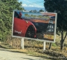 für die direkt am Ende stehende Shell-Werbung inclusive Ferrari... den möchten wir mal auf den Straßen Guatemalas rollen sehen.. ;)