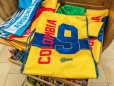 tolle Idee mit den Taschen in Trikot-Form... wir drücken Kolumbien die Daumen für‘s heutige Achtelfinale und hoffentlich weitere Spiele bei der Weltmeisterschaft!