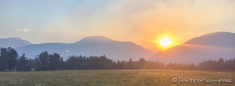 Die Sonne wirkt regelrecht unwirklich durch den Rauch