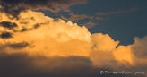 spätabendliche Wolken bauen sich in Gewitterstimmung auf