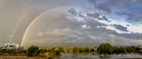 morgendlicher Regenbogen am Cochiti Lake