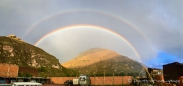 nach der Weltuntergangsstimmung folgt der doppelte Regenbogen