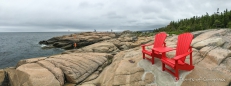 ... "The Red Chairs" mit Blick zum St.Lorenz Stromes