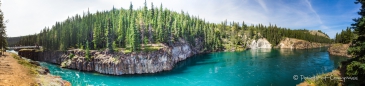 Schöne Spazierwege mit Blick auf den Yukon River in Whitehorse