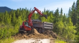 "Unsere" Baustelle ... wird extra wieder zugebuddelt, damit ein "Rückstau" vermieden wird ;))